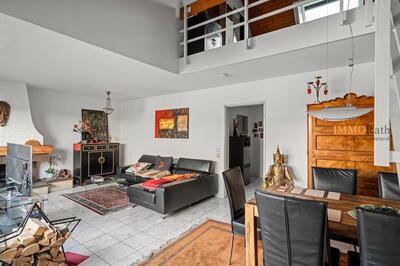 IMMORath.de - Lichtdurchflutete Maisonettewohnung mit Balkon