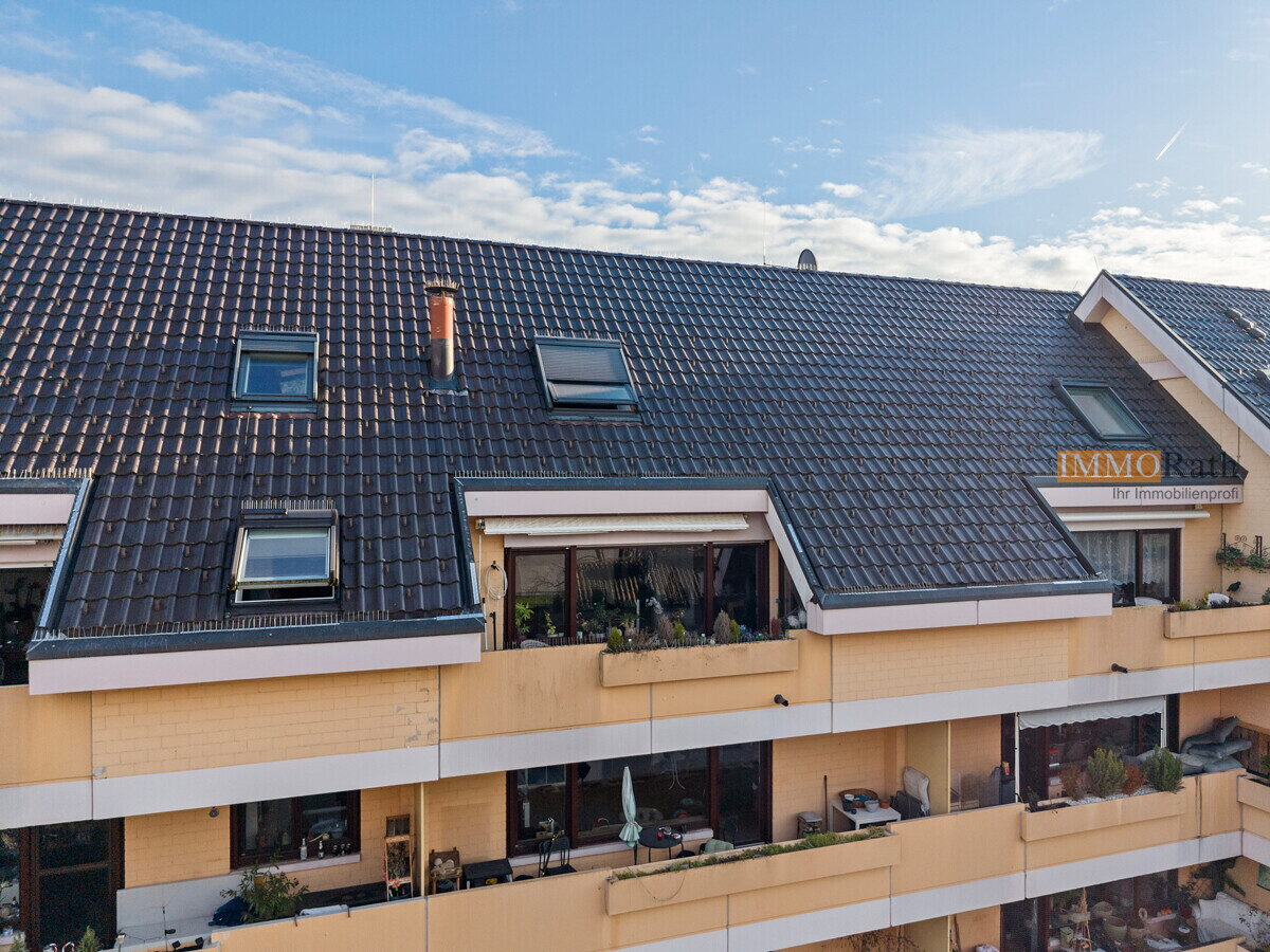 IMMORath.de - Lichtdurchflutete Maisonettewohnung mit Balkon - Foto 2