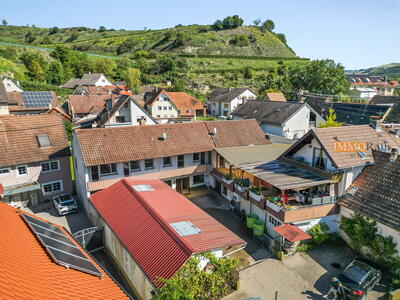 IMMORath.de - Einfamilienhaus mit großzügiger Nutzfläche und Gästezimmern