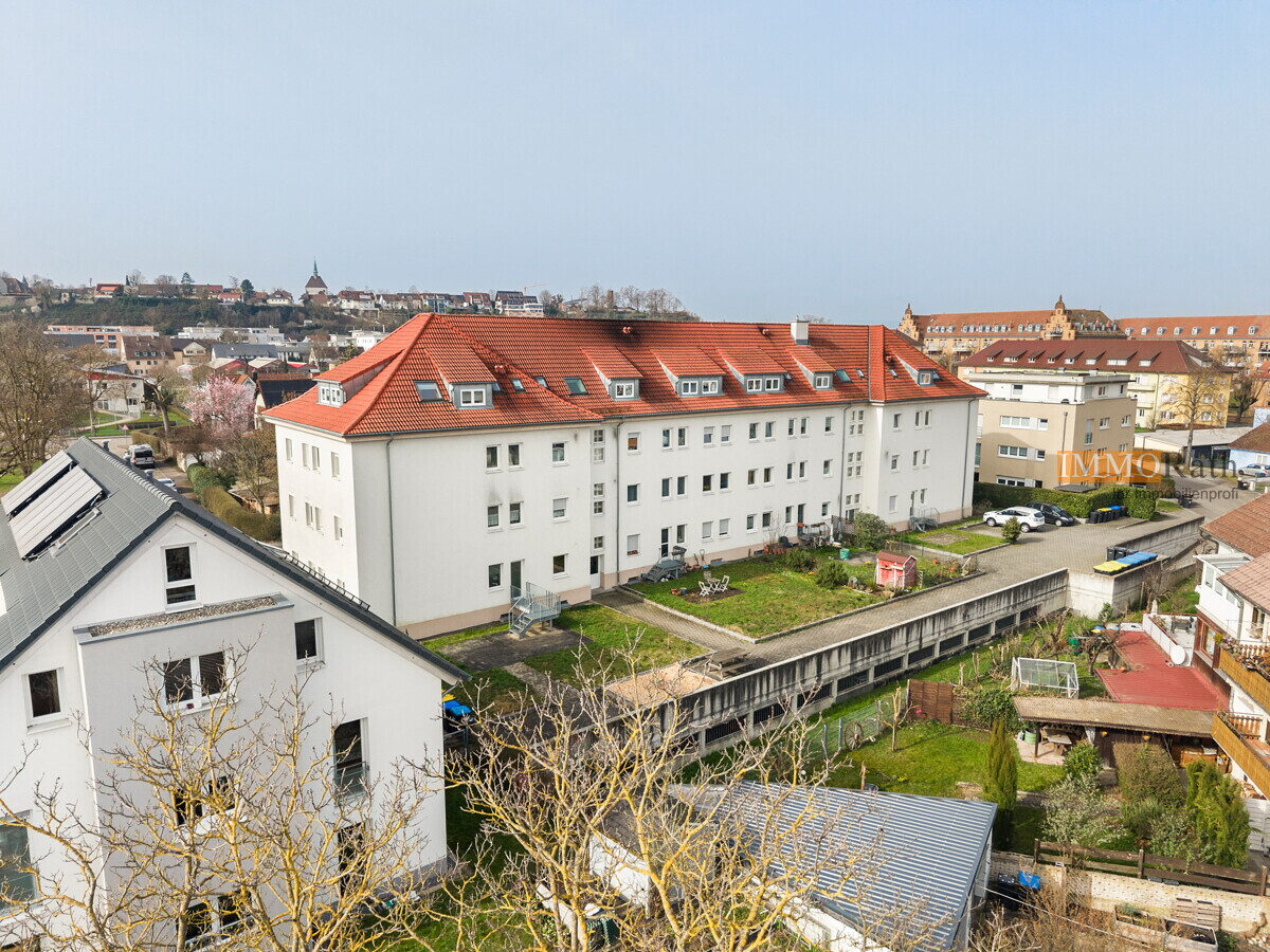 IMMORath.de - Attraktive 4-Zimmer-Wohnung in zentraler Lage von Breisach mit TG-Stellplatz - Foto 2