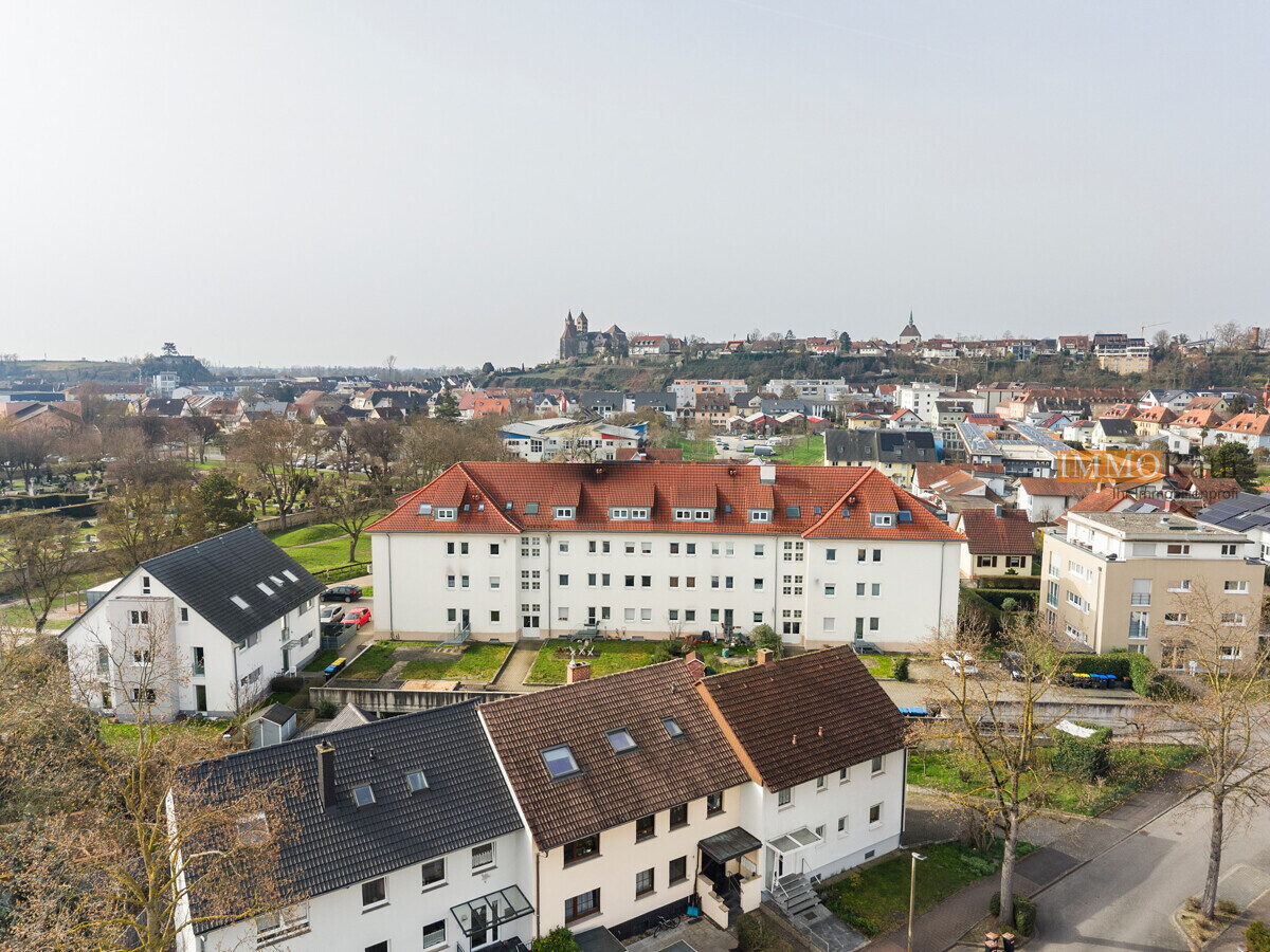 IMMORath.de - Bezugsfreie 4-Zimmer-Wohnung mit TG-Stellplatz - Foto 3