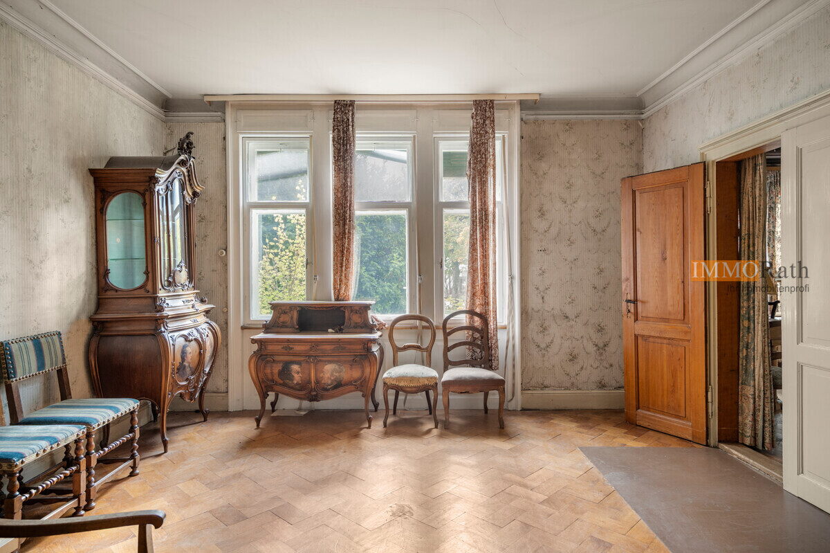 IMMORath.de – Herrschaftliches Stadthaus mit einzigartigem Charakter in Königsfeld - Foto 3