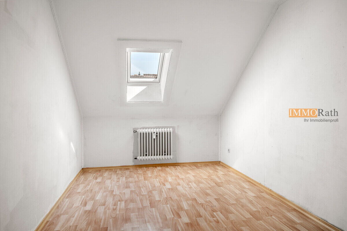 IMMORath.de - Helle 4-Zimmerwohnung mit Balkon - Foto 3