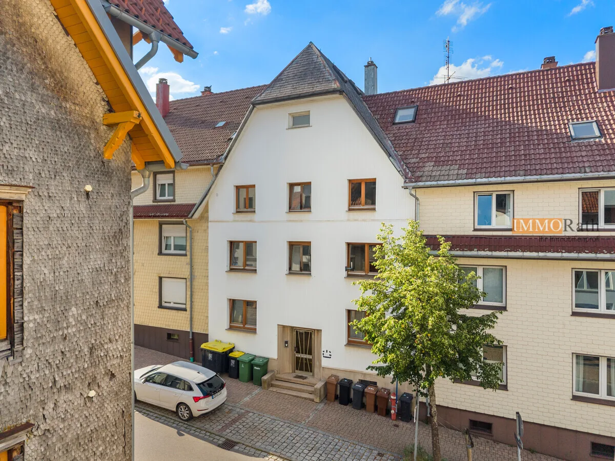 IMMORath.de - Mehrfamilienhaus mit viel Potential - Foto 2