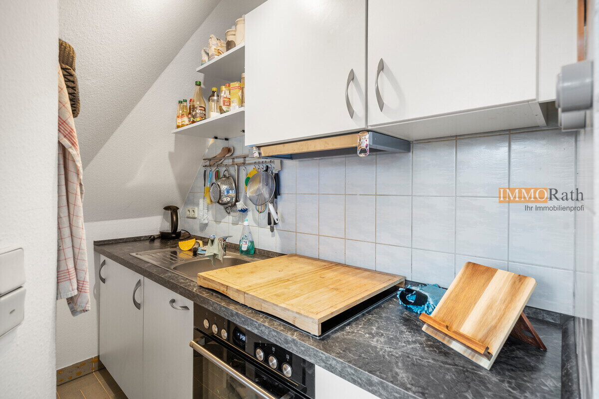 IMMORath.de - Lichtdurchflutete Wohnung mit Balkon und Tiefgaragenstellplatz - Foto 3