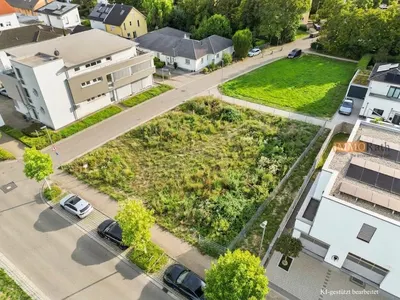 IMMORath.de - Großzügiges Grundstück in zentraler Lage - Arbeiten und Wohnen!