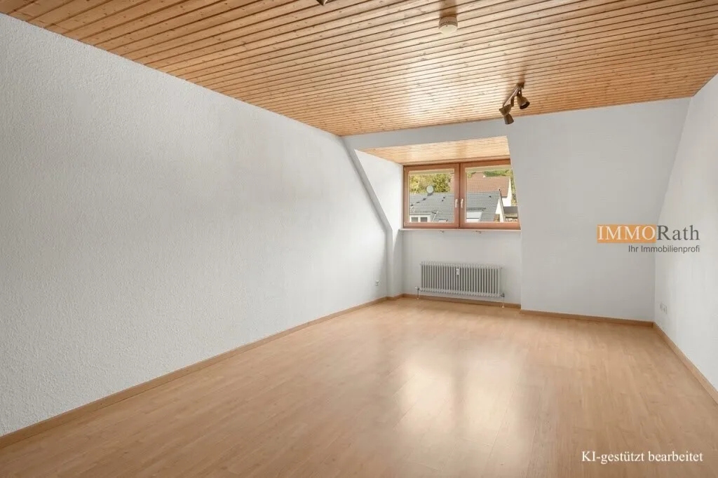 IMMORath.de - Helle 1-Zimmerwohnung im Dachgeschoss - Foto 2