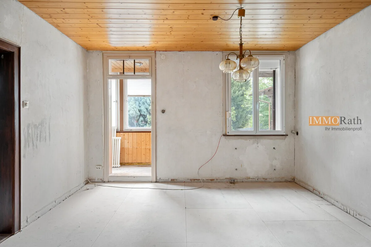 IMMORath.de – Einfamilienhaus mit großem Garten & Nebengebäuden - Foto 3