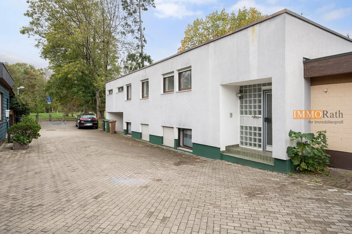 IMMORath.de - Mehrfamilienhaus direkt am Park in Freiburg mit guter Anbindung